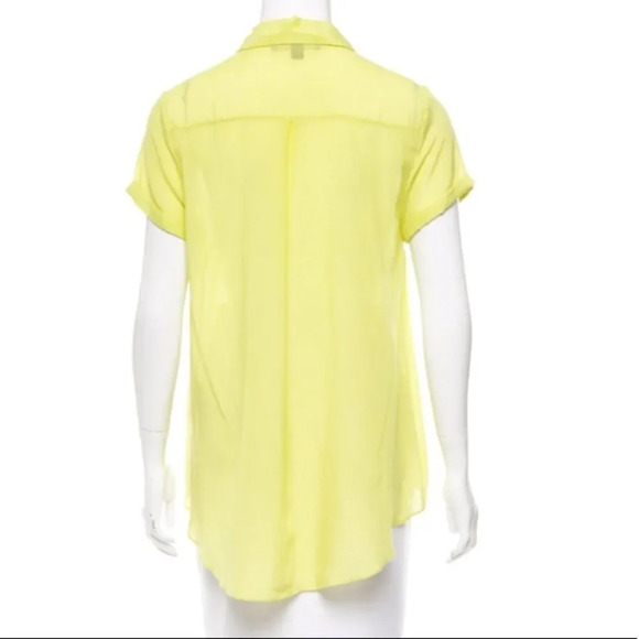 ELIZABETH AND JAMES Silk-Blend High-Low button Top - Picture 7 of 9